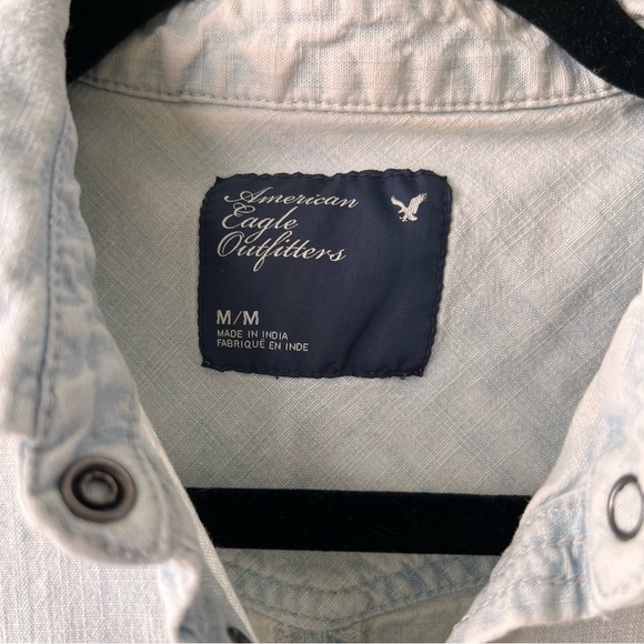 AE Denim shirt - Picture 4 of 6